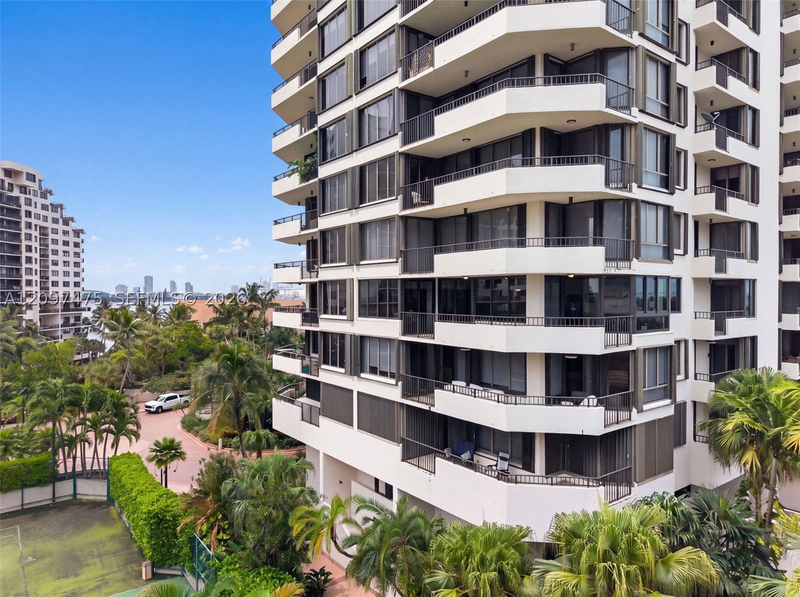 520 Brickell Key Dr #A721, Miami FL 33131