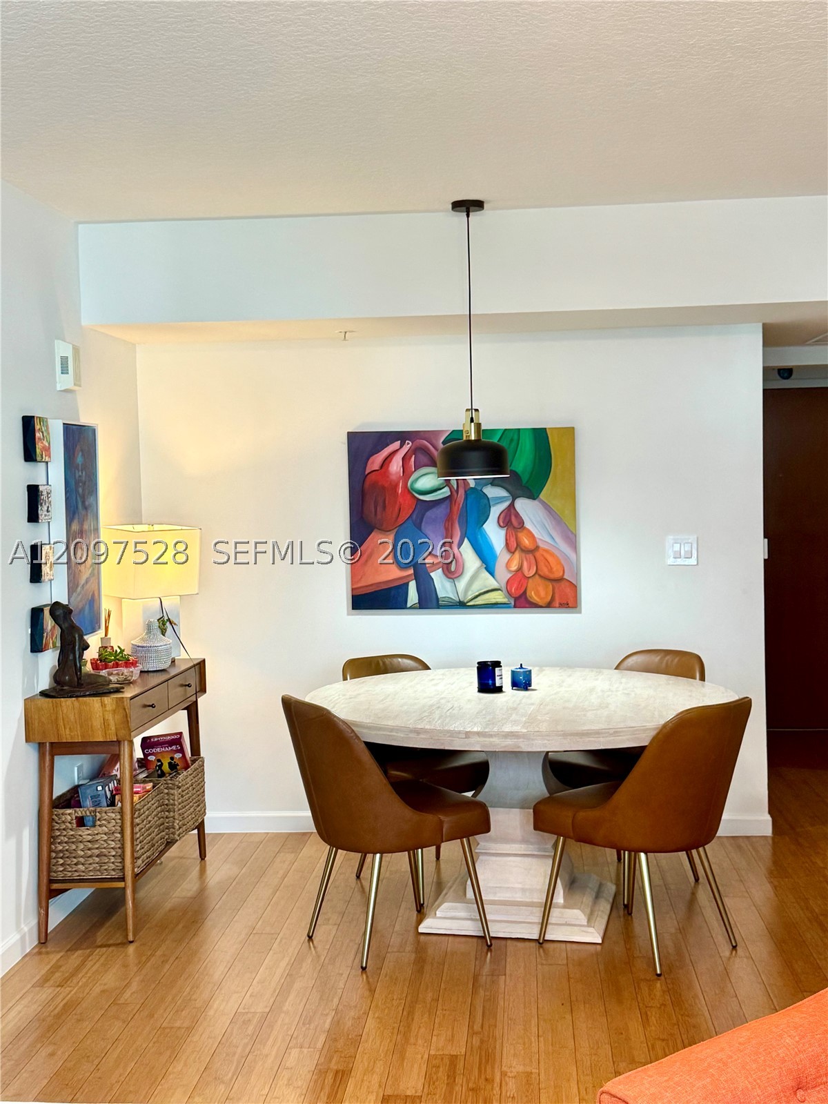 31 SE 5th St #1708, Miami FL 33131