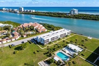 100 Waterway Rd #A306, Tequesta FL 33469