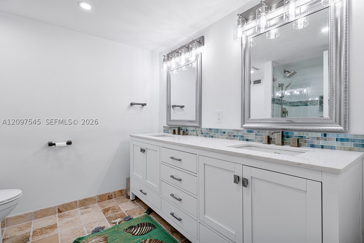 100 Waterway Rd #A306, Tequesta FL 33469
