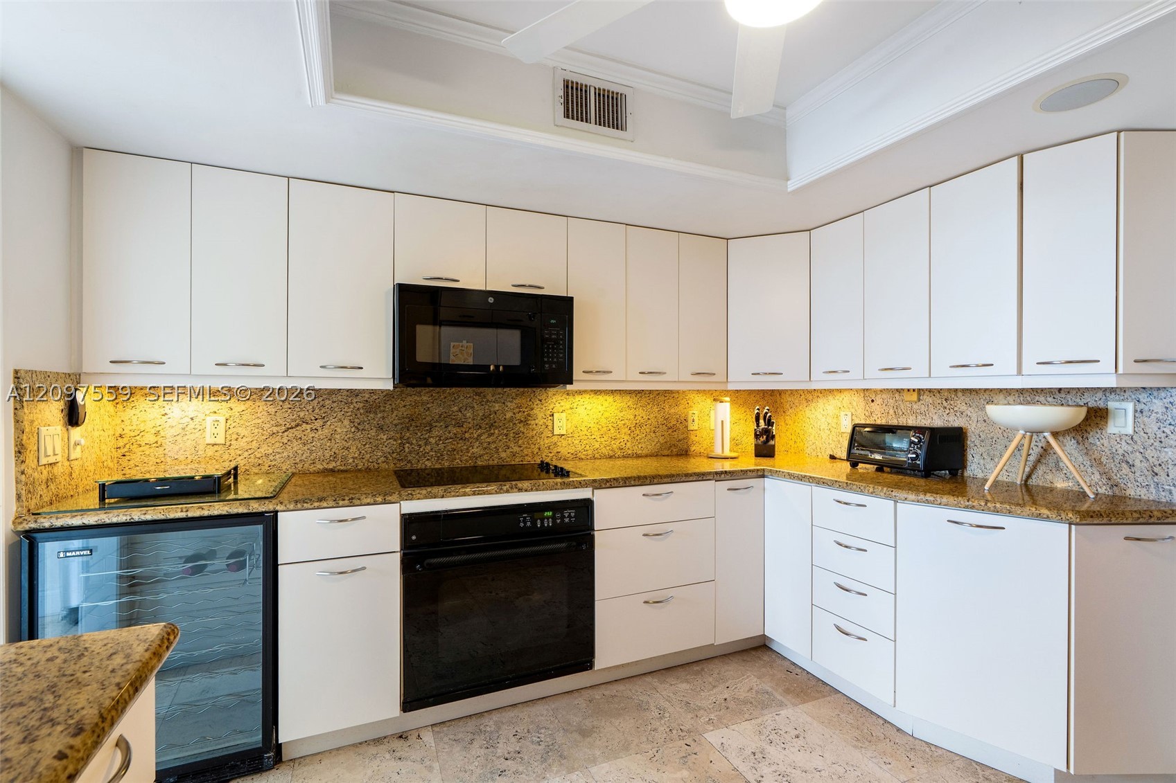 155 Ocean Lane Dr #1215, Key Biscayne FL 33149