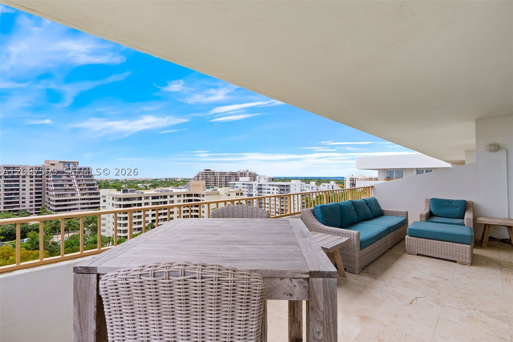 155 Ocean Lane Dr #1215, Key Biscayne FL 33149