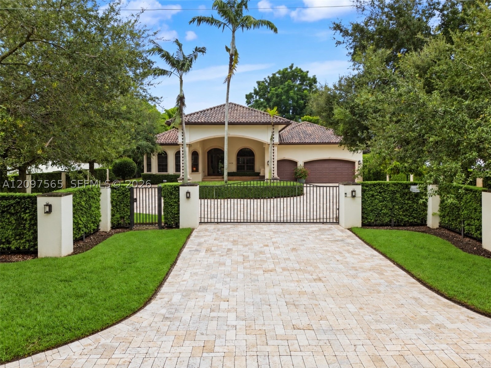 11691 SW 93rd St, Miami FL 33176