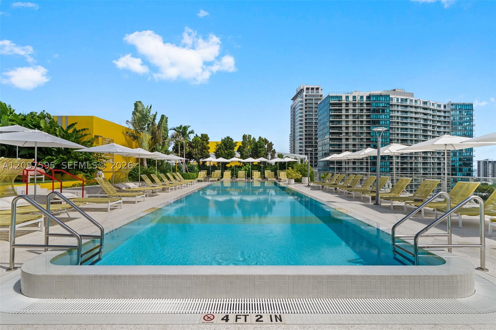 90 NE 32nd #527, Miami FL 33137
