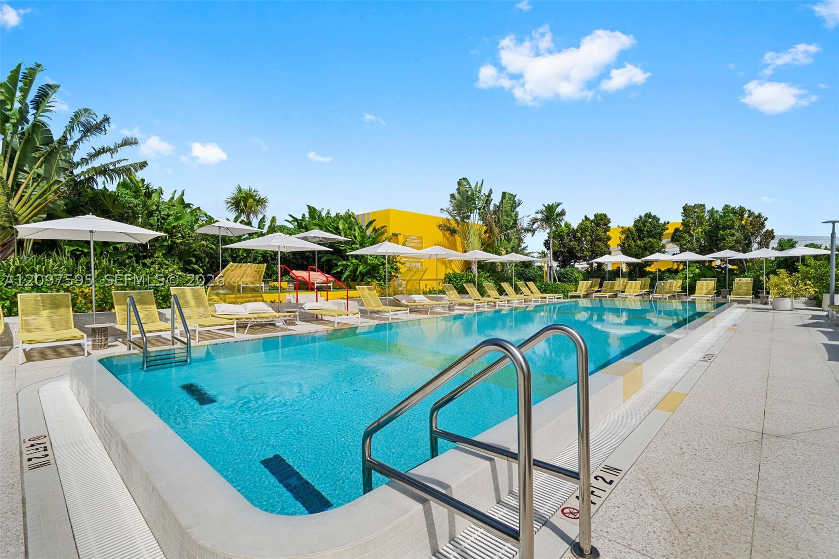90 NE 32nd #527, Miami FL 33137