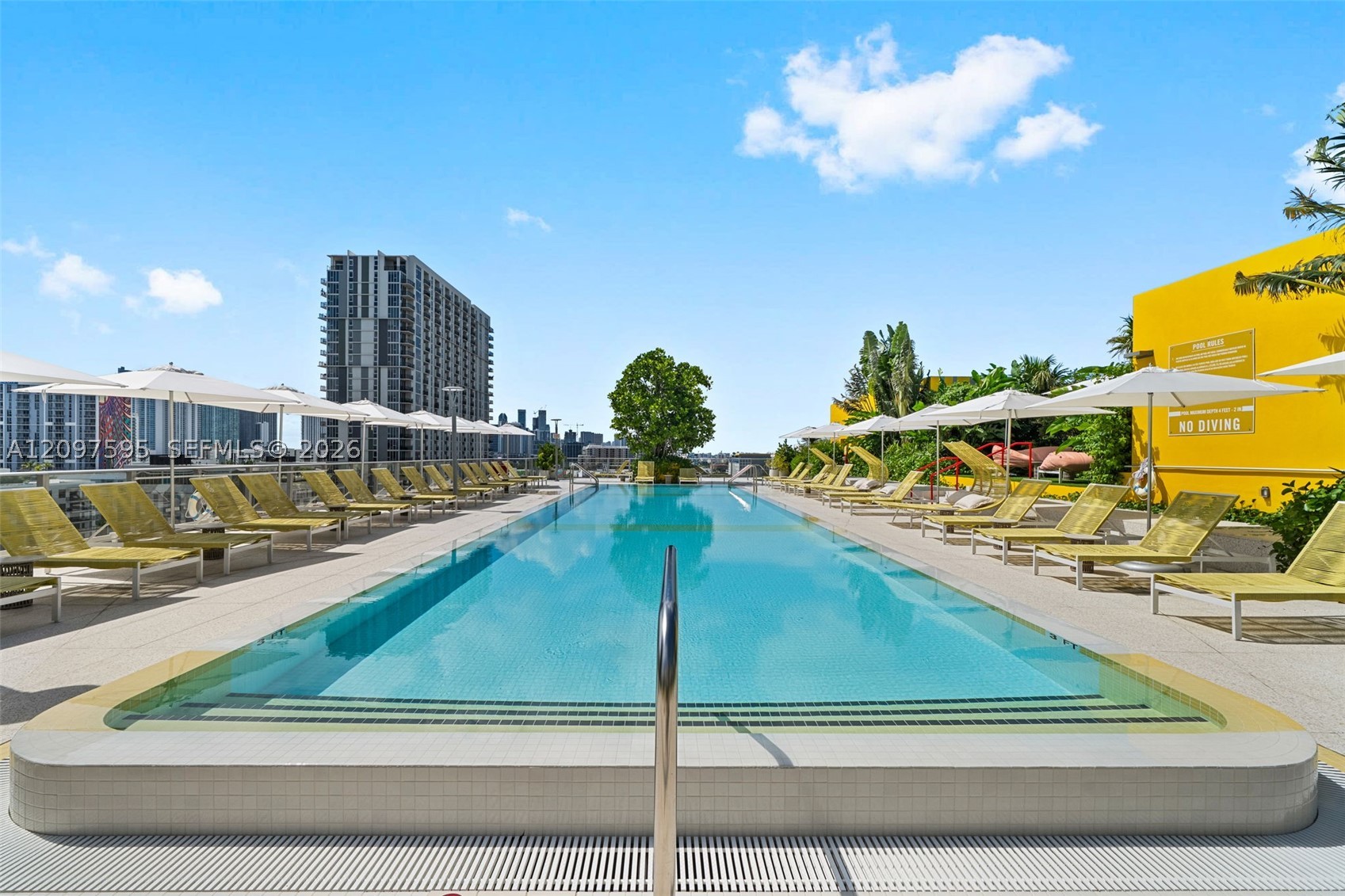 90 NE 32nd #527, Miami FL 33137