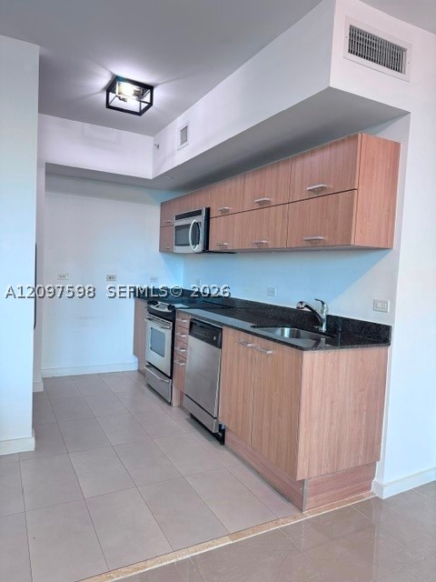 350 S Miami Ave #1115, Miami FL 33130
