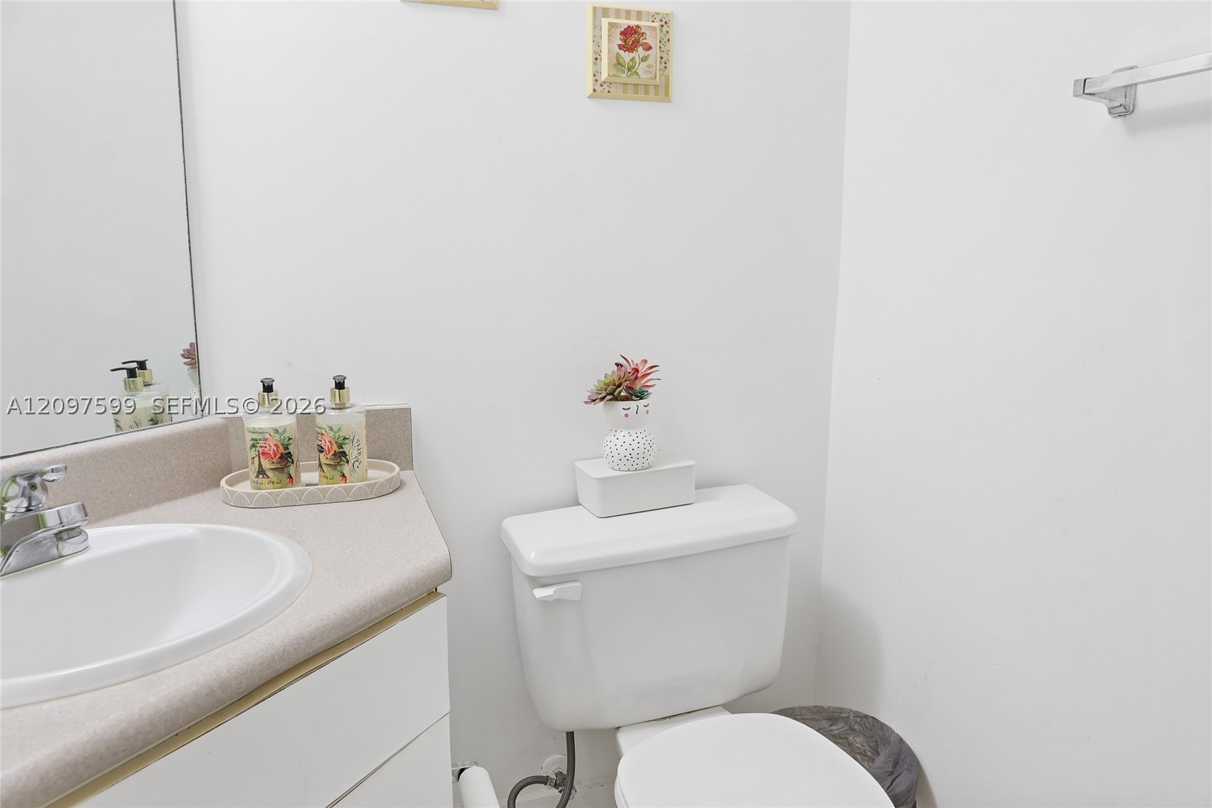 701 Brickell Key Blvd #2309, Miami FL 33131