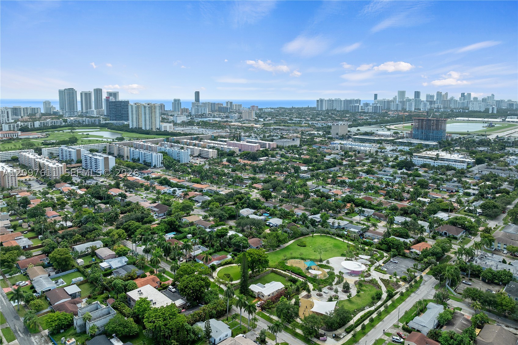 925 NE 4th St, Hallandale Beach FL 33009