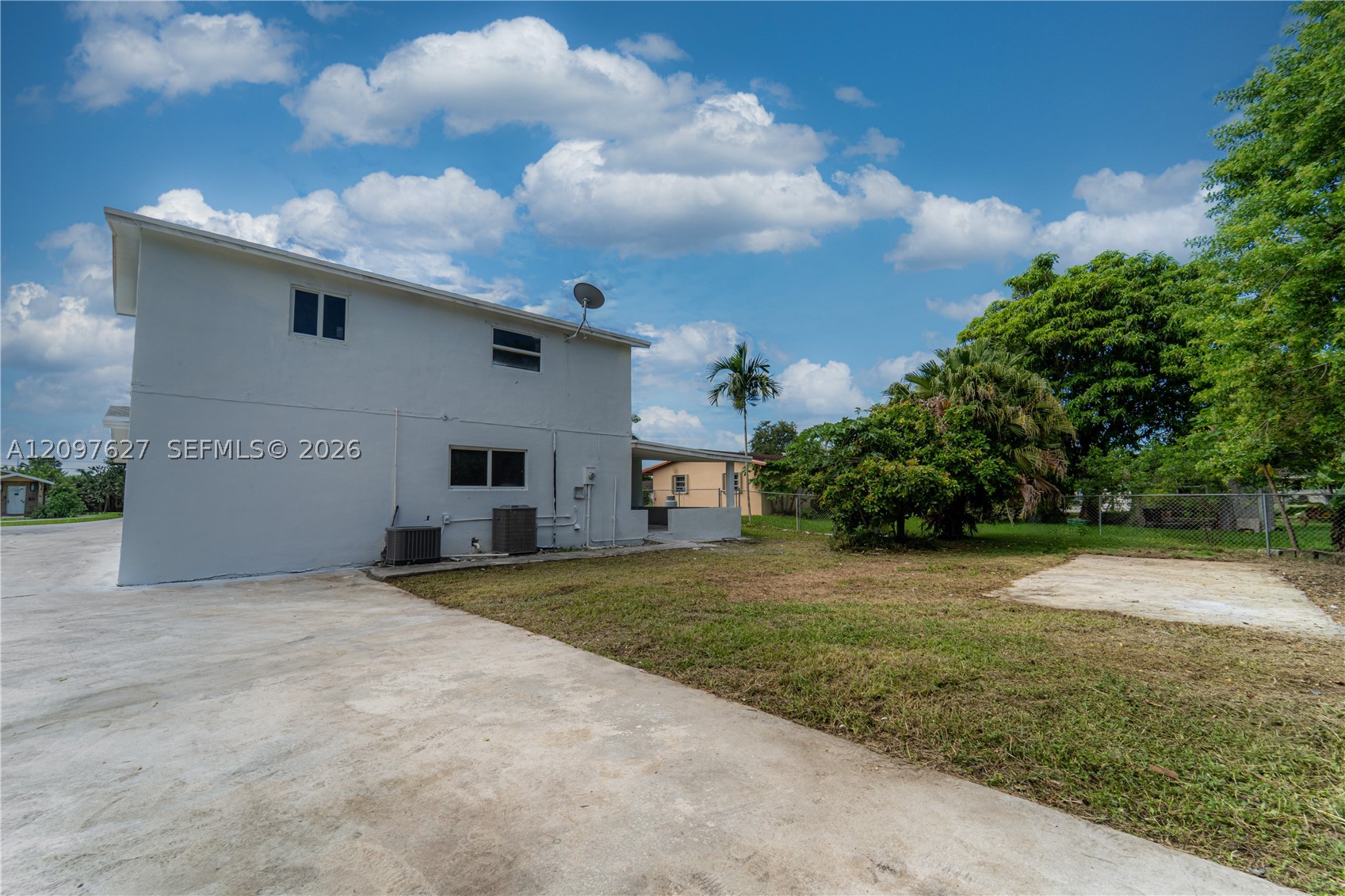 760 NW 6th St, Florida City FL 33034