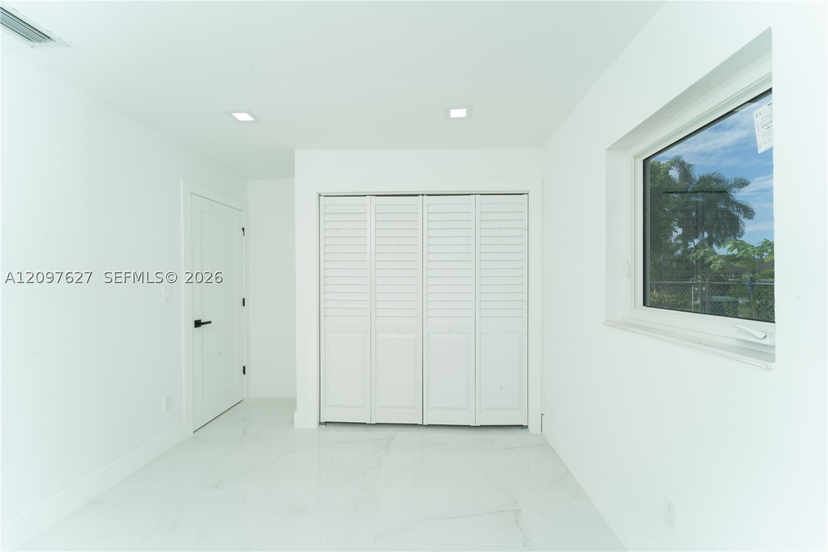 760 NW 6th St, Florida City FL 33034
