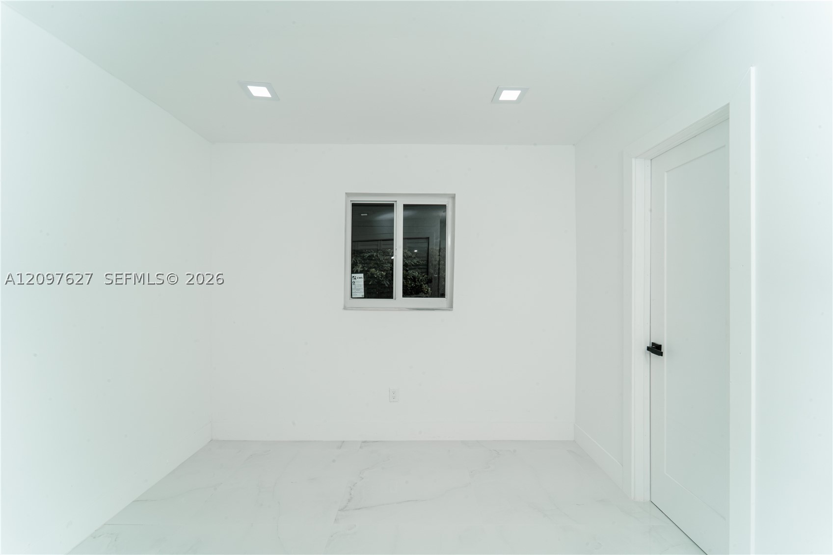 760 NW 6th St, Florida City FL 33034