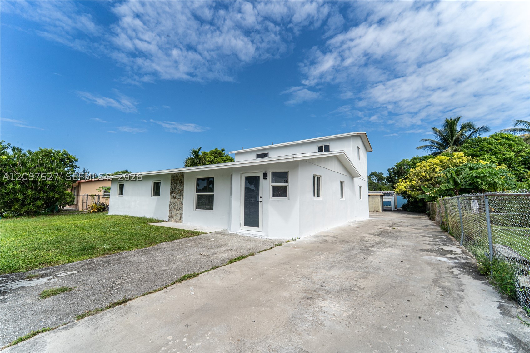 760 NW 6th St, Florida City FL 33034