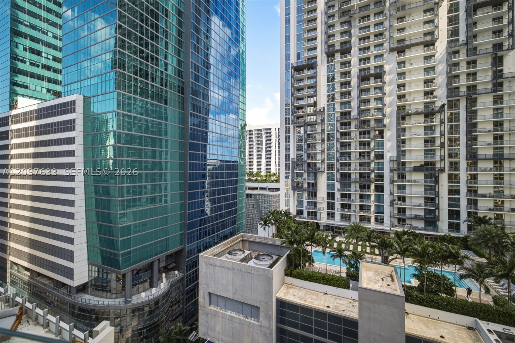 300 Biscayne Boulevard Way #1709W, Miami FL 33131