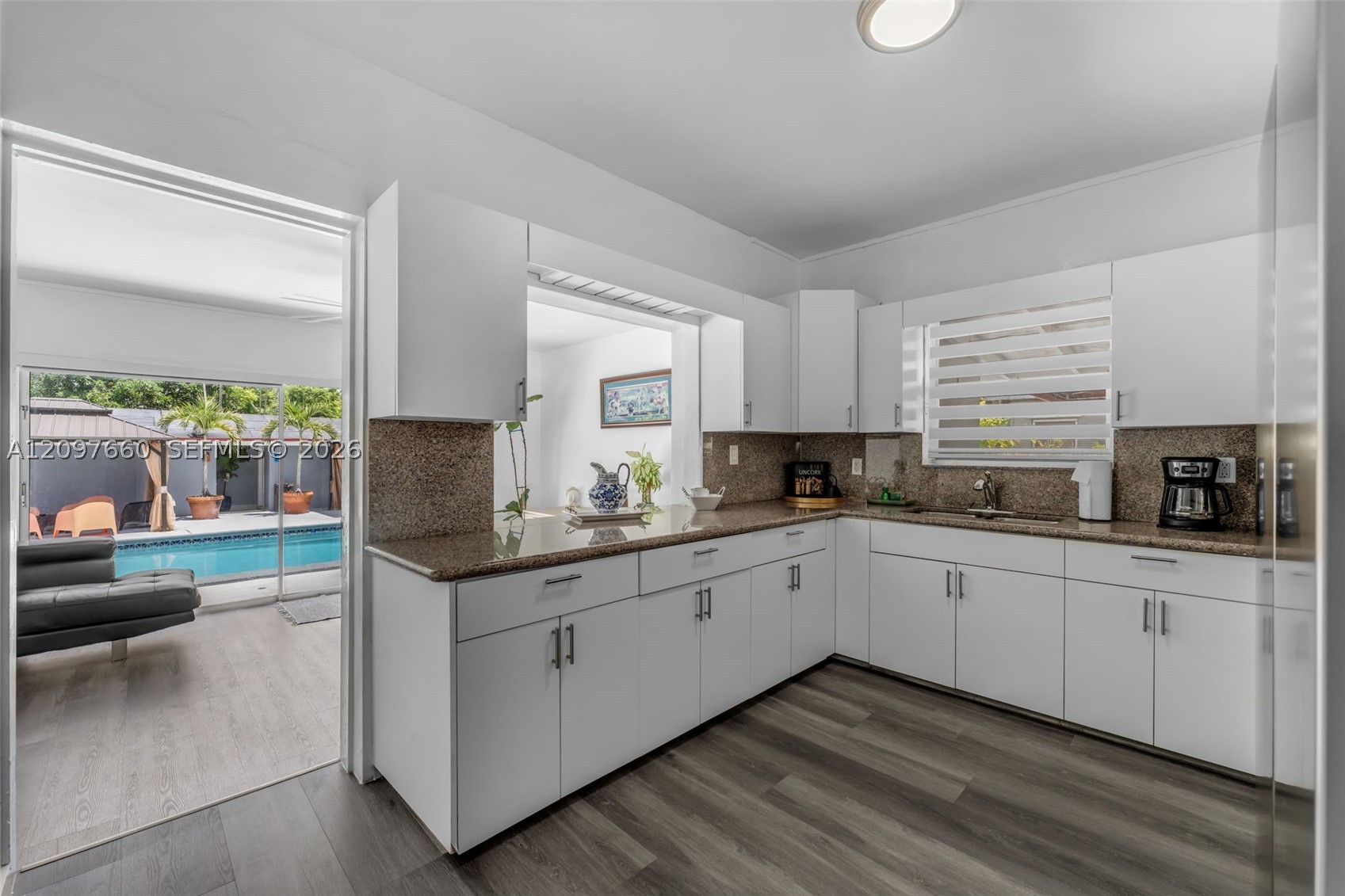 6355 SW 30th St, Miami FL 33155