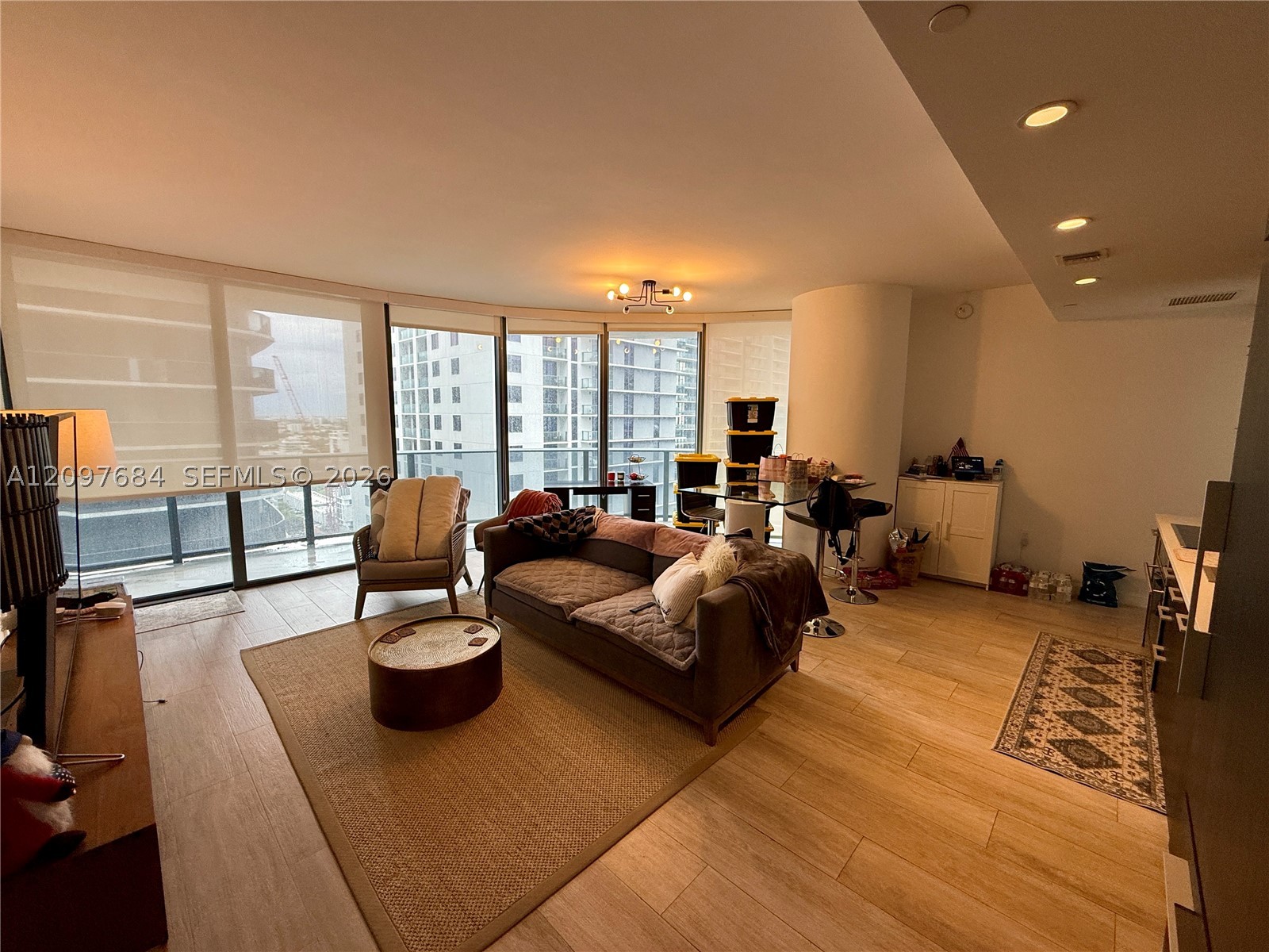45 SW 9th St #2308, Miami FL 33130