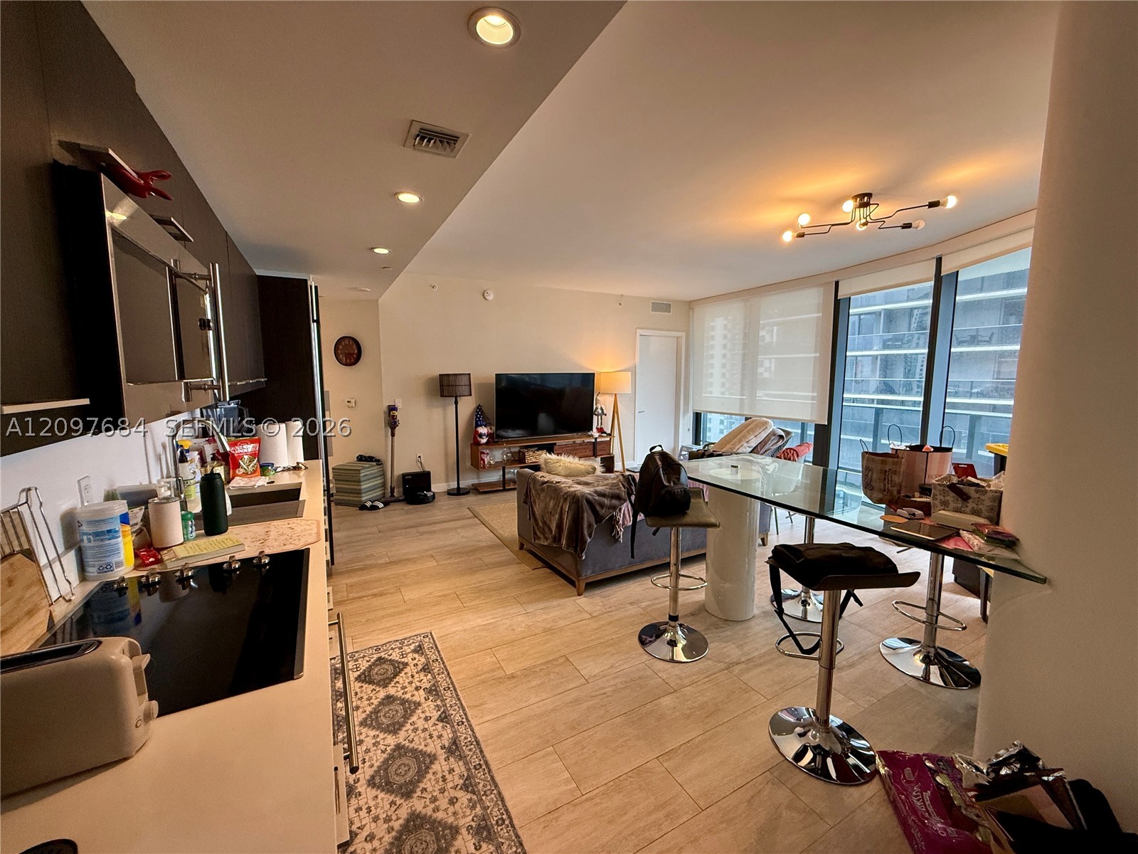 45 SW 9th St #2308, Miami FL 33130
