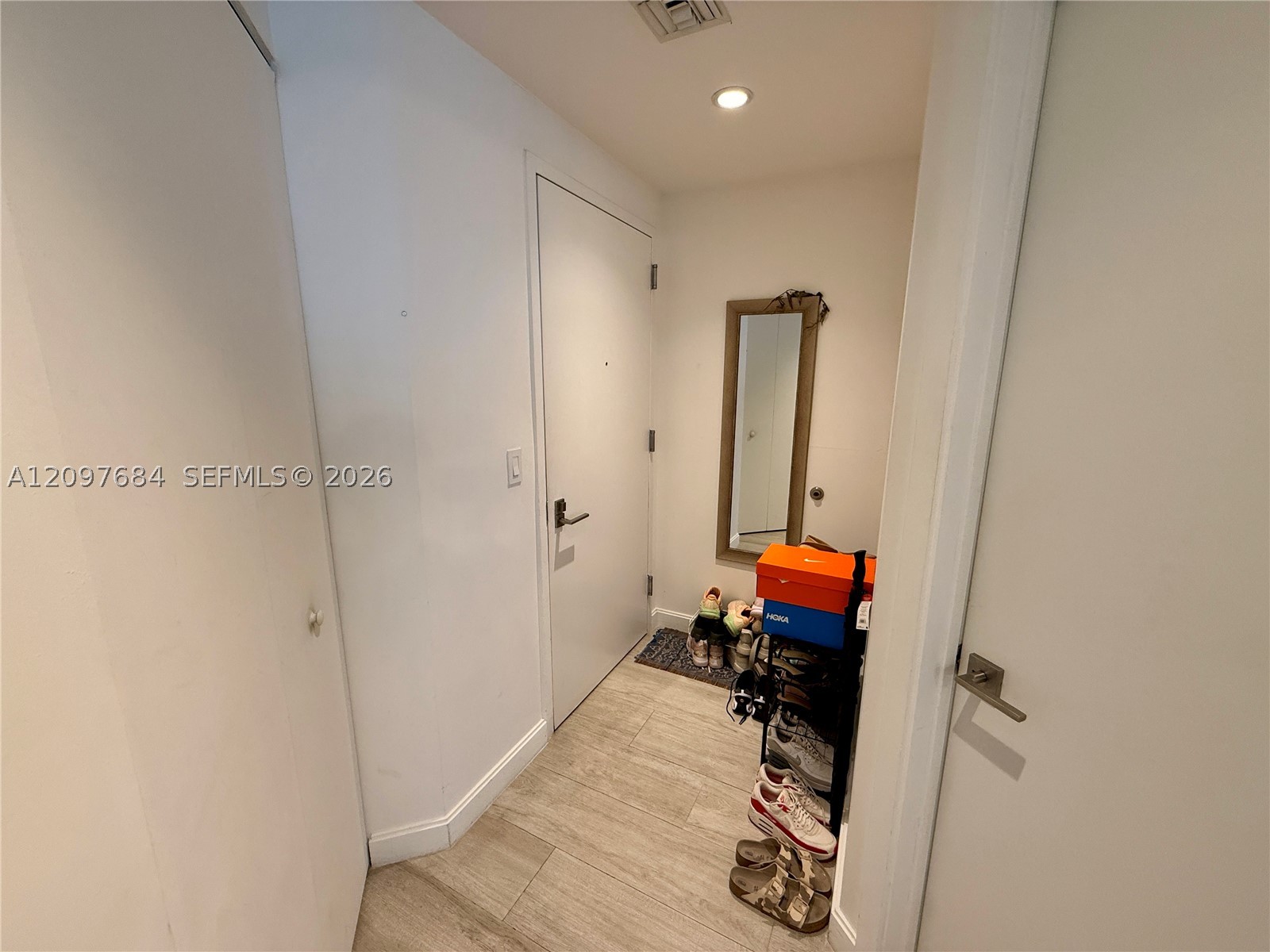 45 SW 9th St #2308, Miami FL 33130