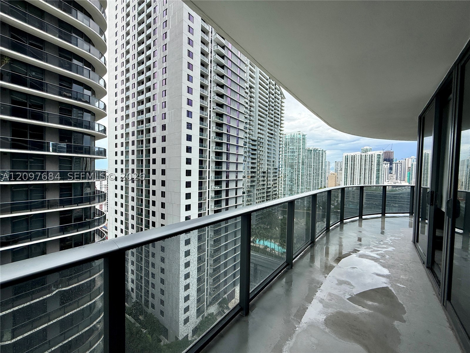 45 SW 9th St #2308, Miami FL 33130