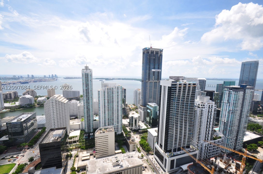 45 SW 9th St #2308, Miami FL 33130
