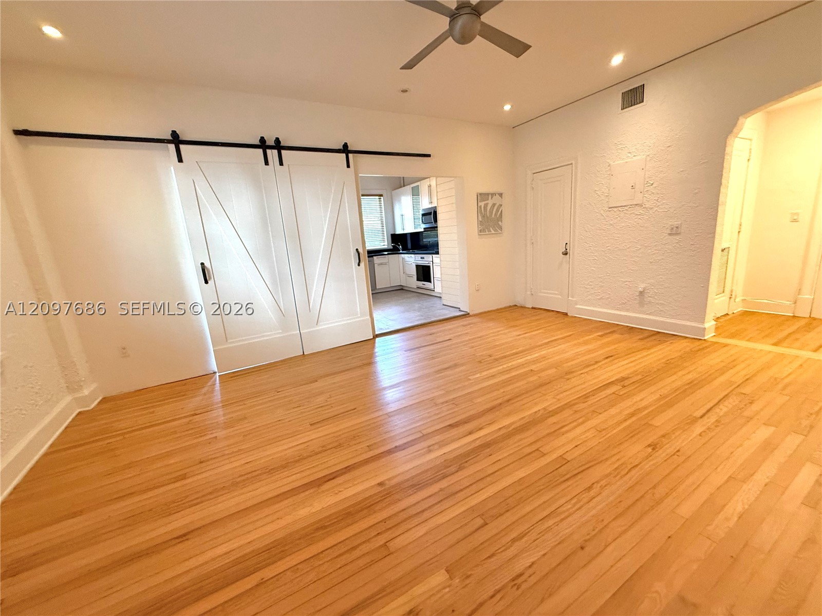 900 16th St #108, Miami Beach FL 33139
