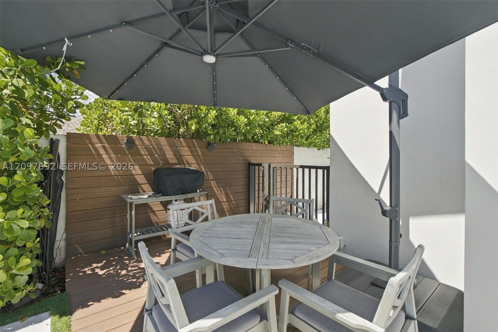 600 W 51st St, Miami Beach FL 33140