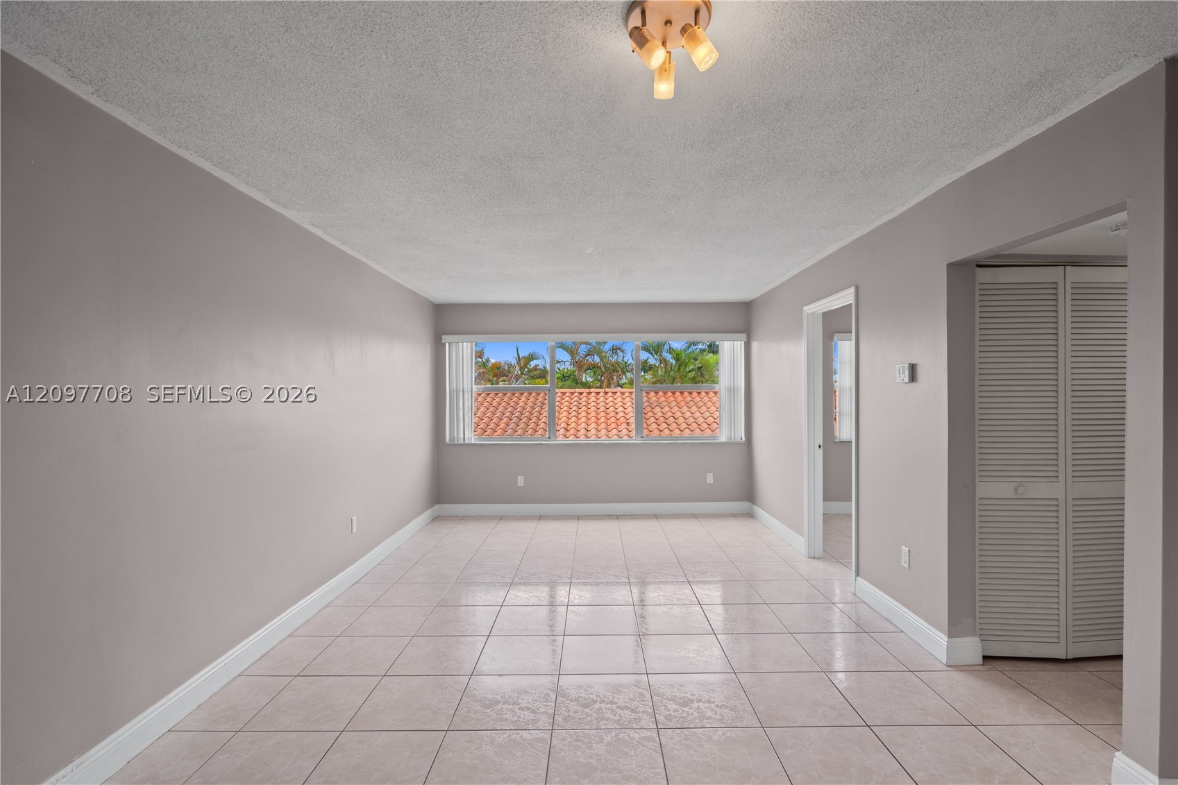 2150 Bay Dr #6, Miami Beach FL 33141