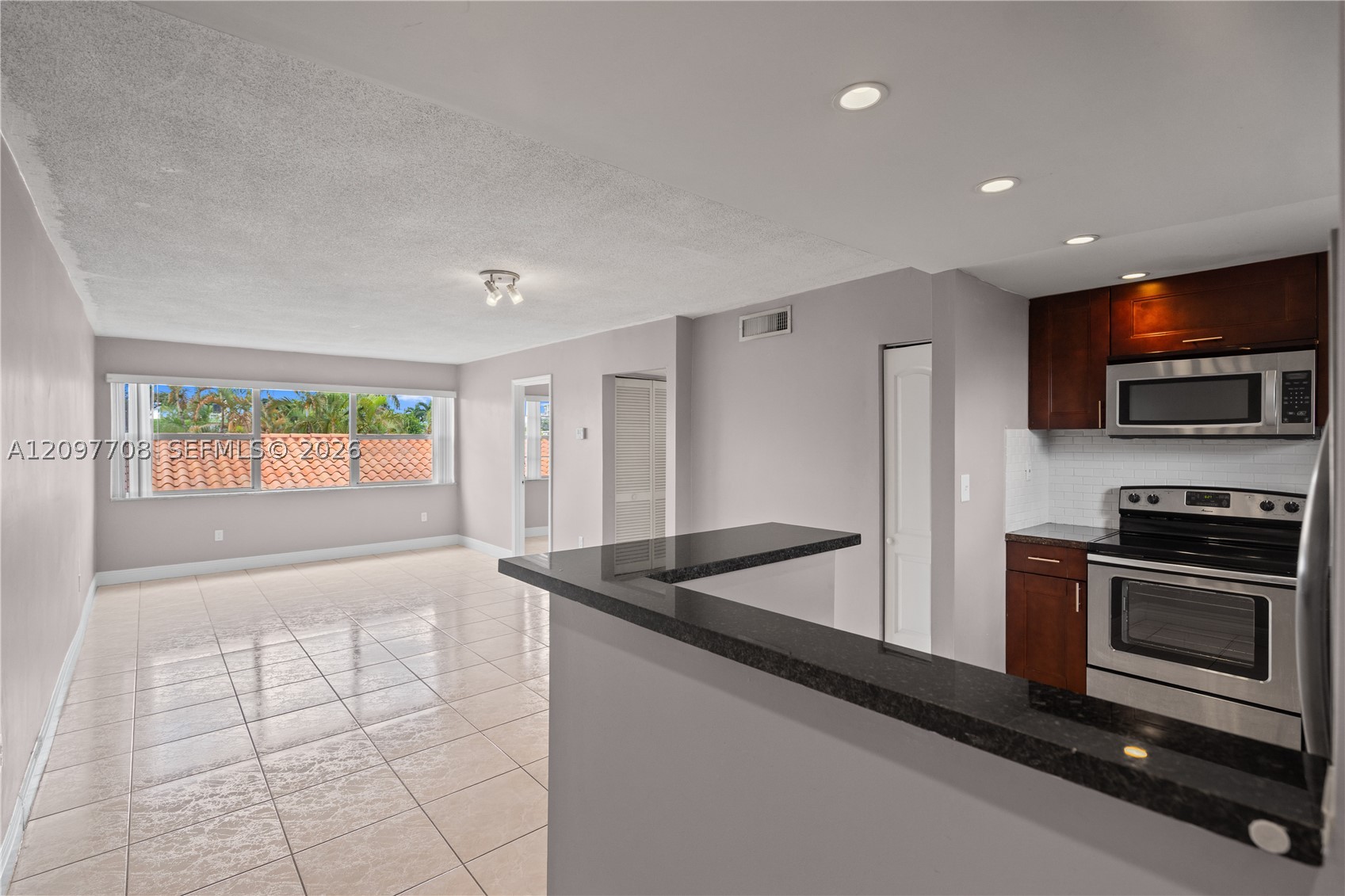 2150 Bay Dr #6, Miami Beach FL 33141