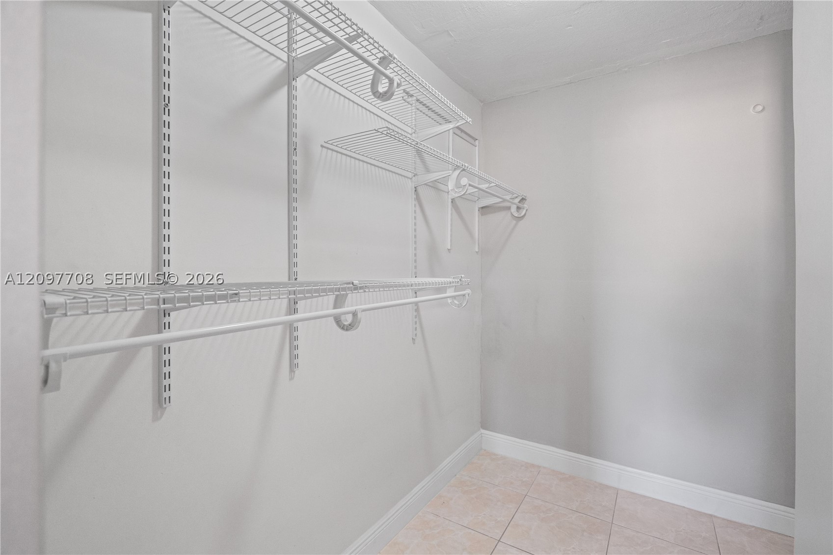 2150 Bay Dr #6, Miami Beach FL 33141