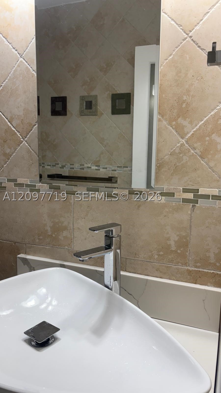 10450 SW 42nd Ter, Miami FL 33165