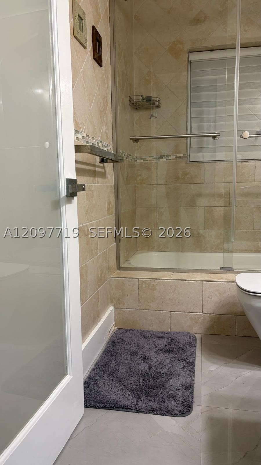 10450 SW 42nd Ter, Miami FL 33165