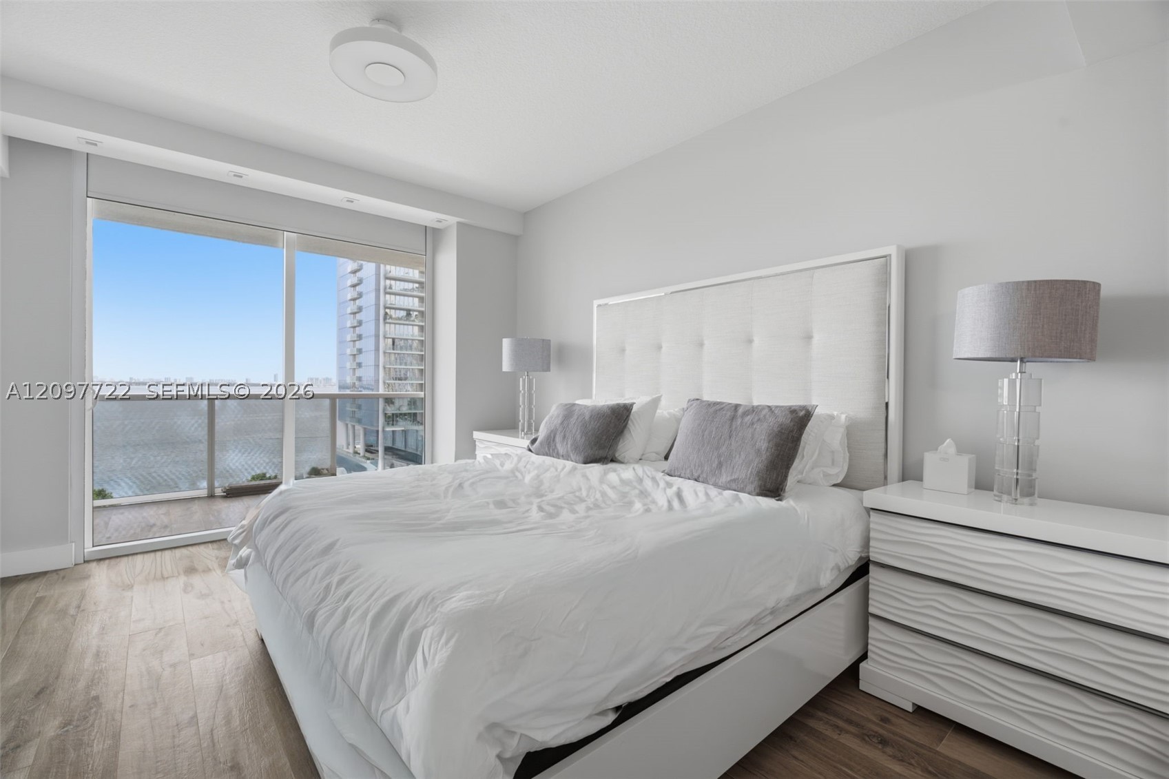 600 NE 27th St #1204, Miami FL 33137