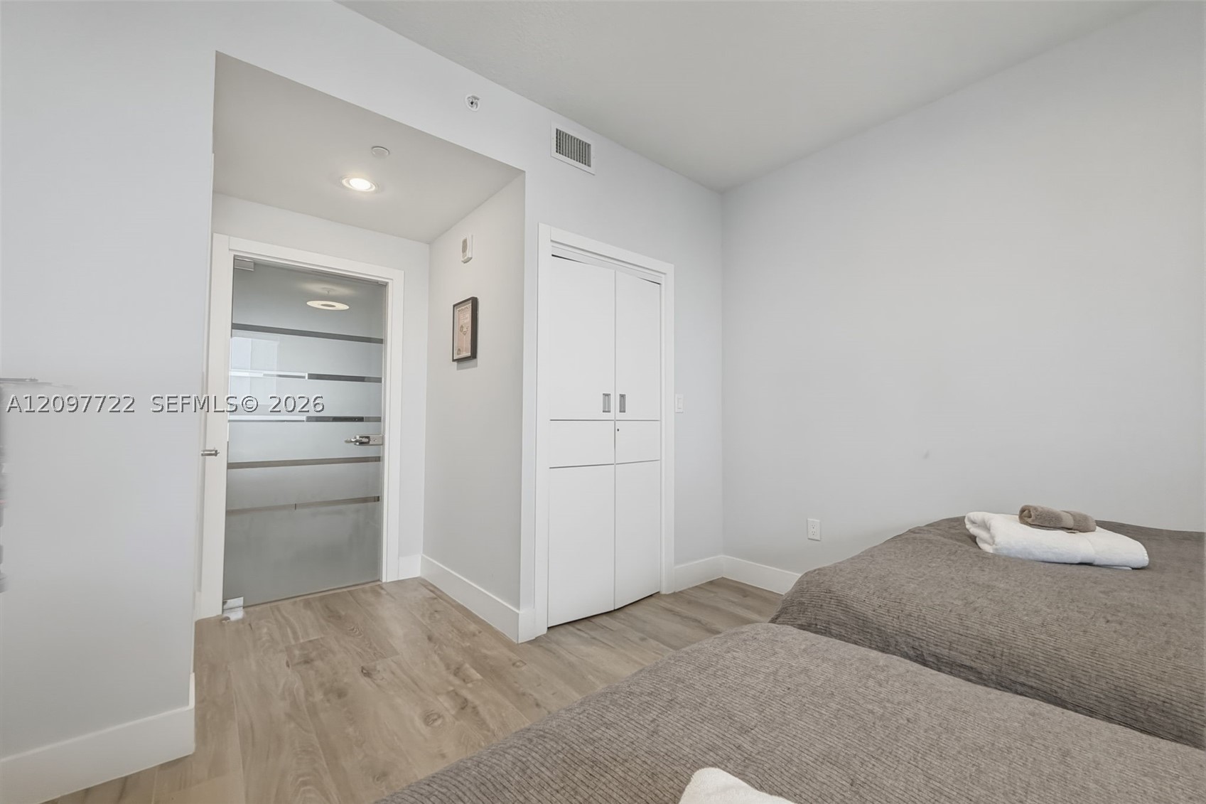 600 NE 27th St #1204, Miami FL 33137