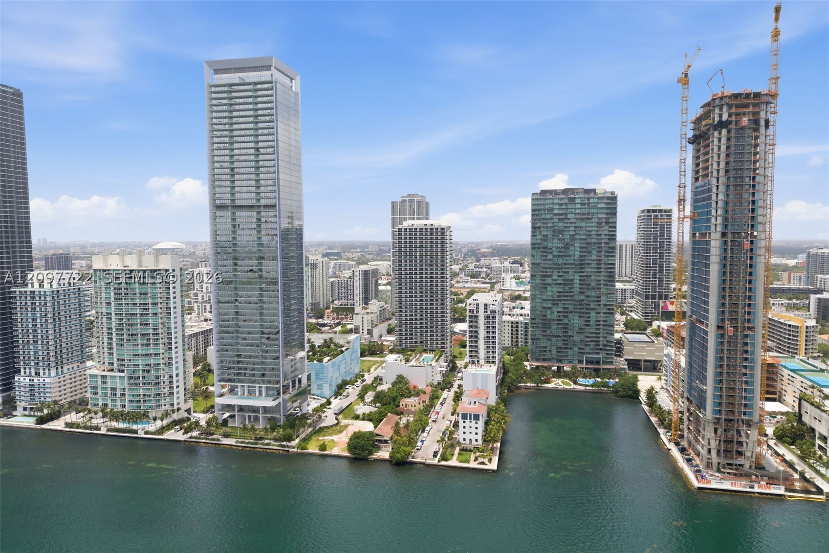 600 NE 27th St #1204, Miami FL 33137