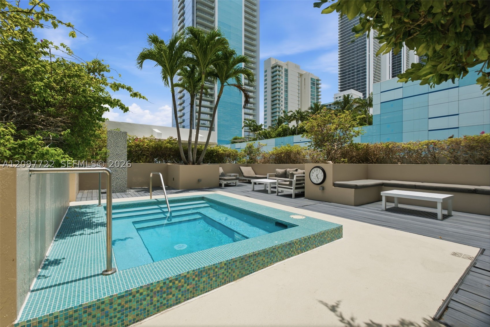 600 NE 27th St #1204, Miami FL 33137