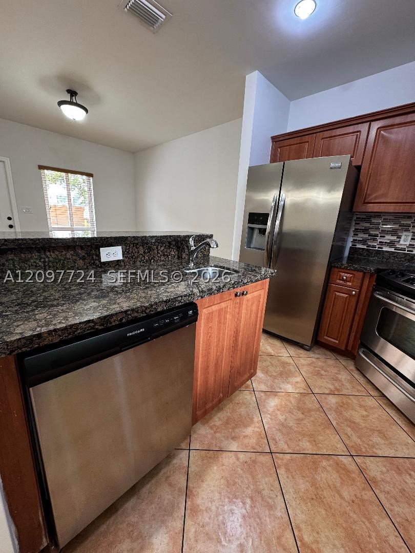 5988 SW 8th St #1, West Miami FL 33144