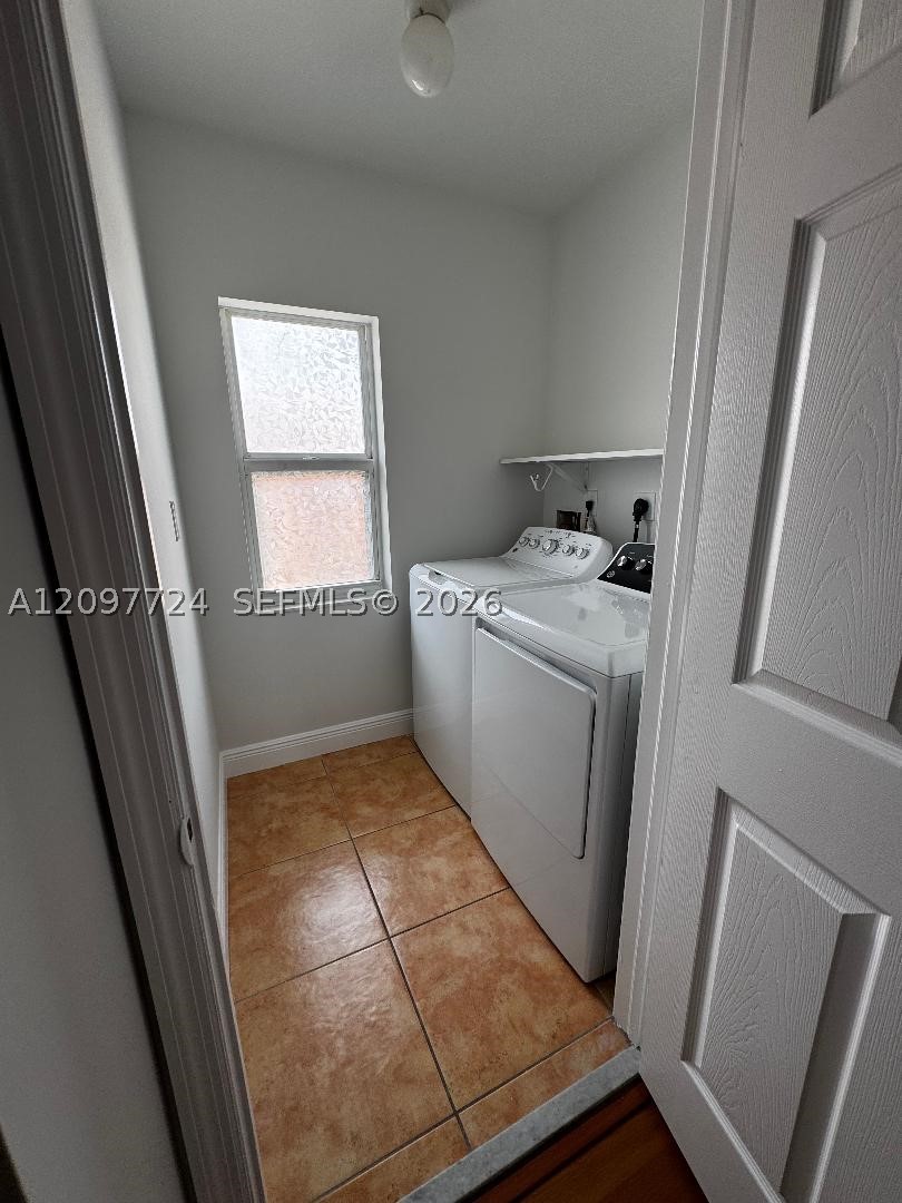 5988 SW 8th St #1, West Miami FL 33144