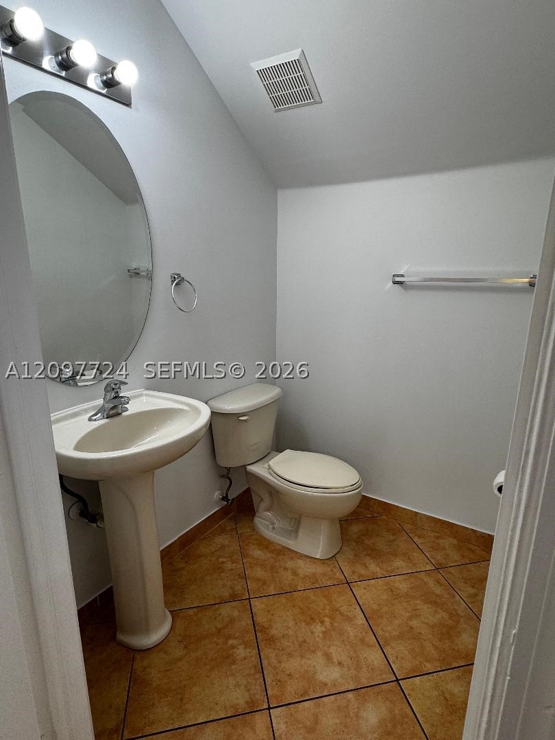 5988 SW 8th St #1, West Miami FL 33144