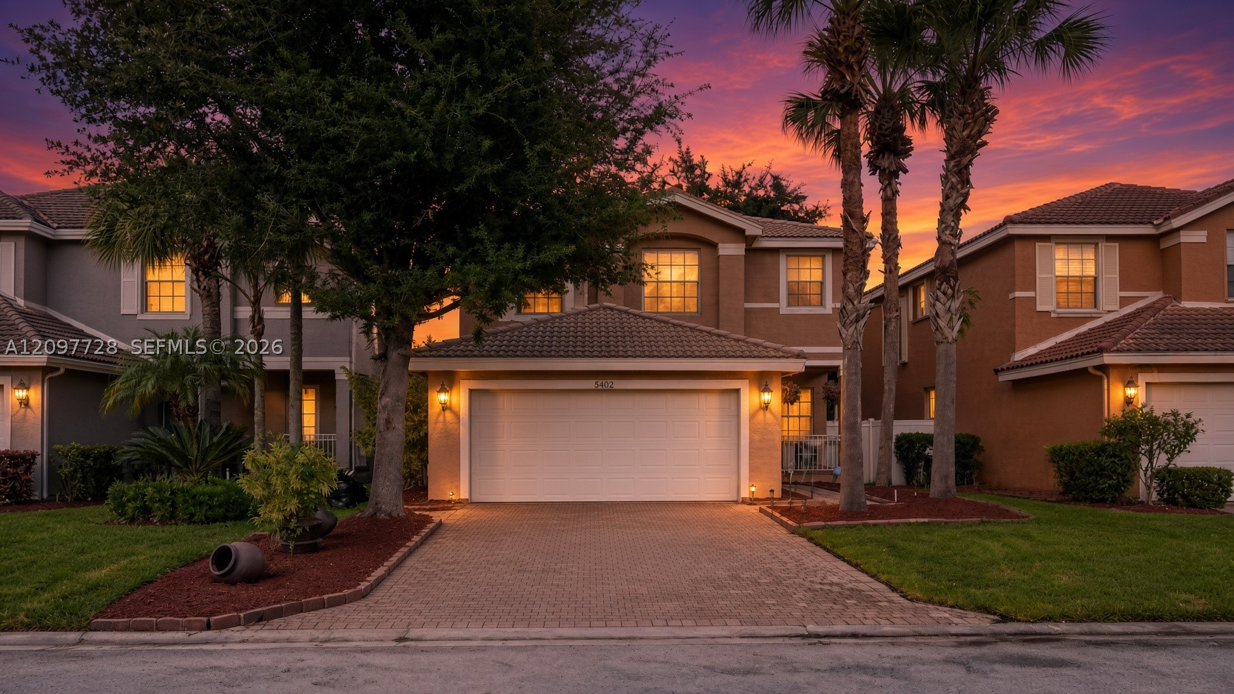 5402 W Queenship Ct, Green Acres FL 33463