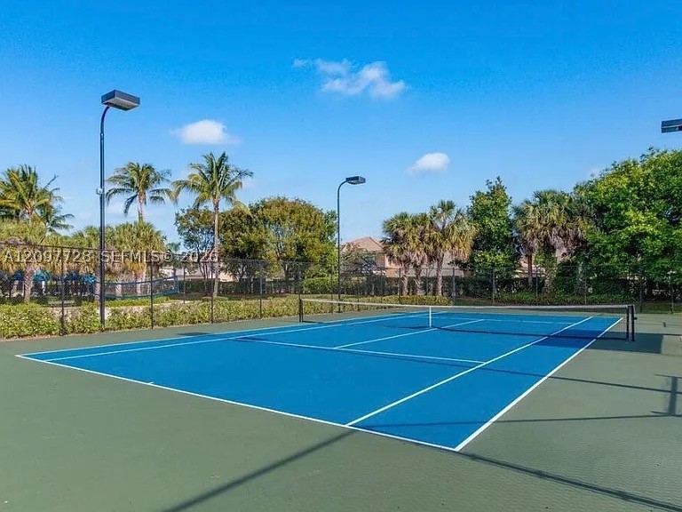 5402 W Queenship Ct, Green Acres FL 33463