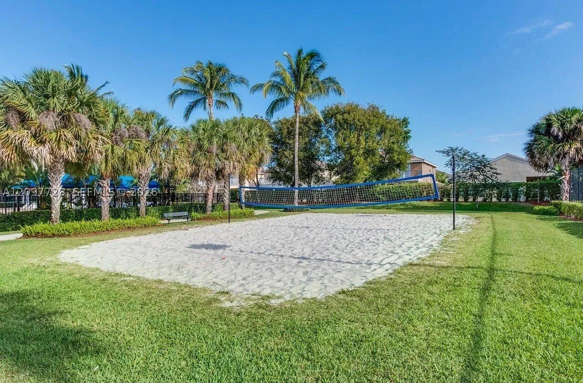 5402 W Queenship Ct, Green Acres FL 33463