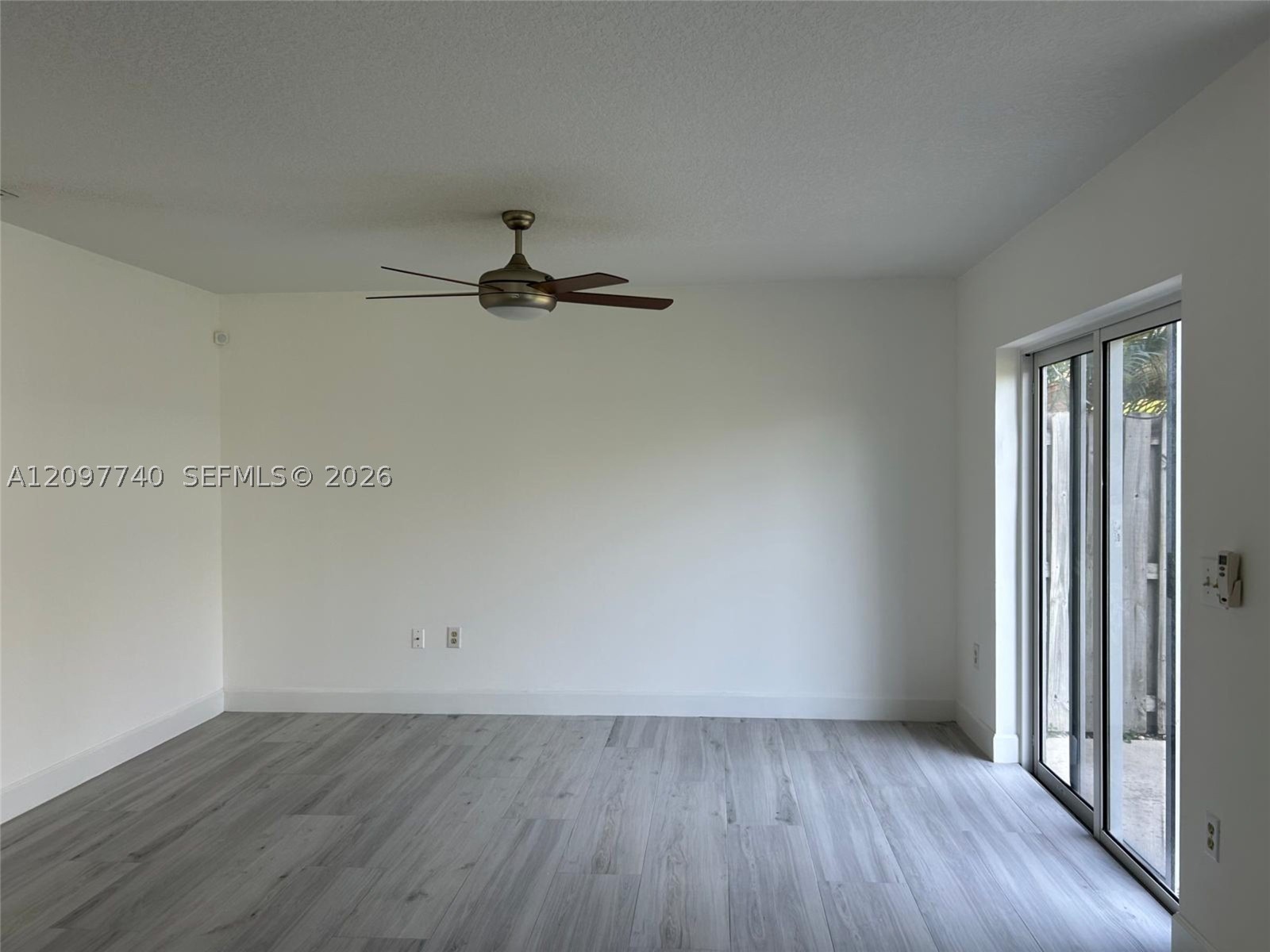 3260 NW 122nd Ave, Sunrise FL 33323