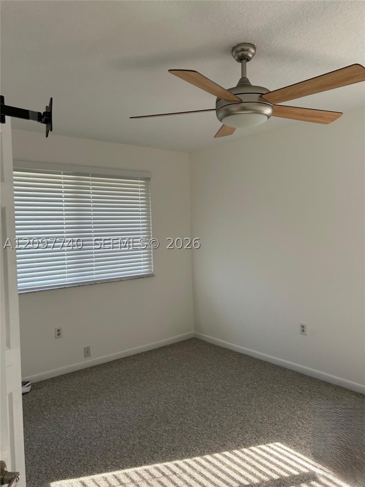 3260 NW 122nd Ave, Sunrise FL 33323