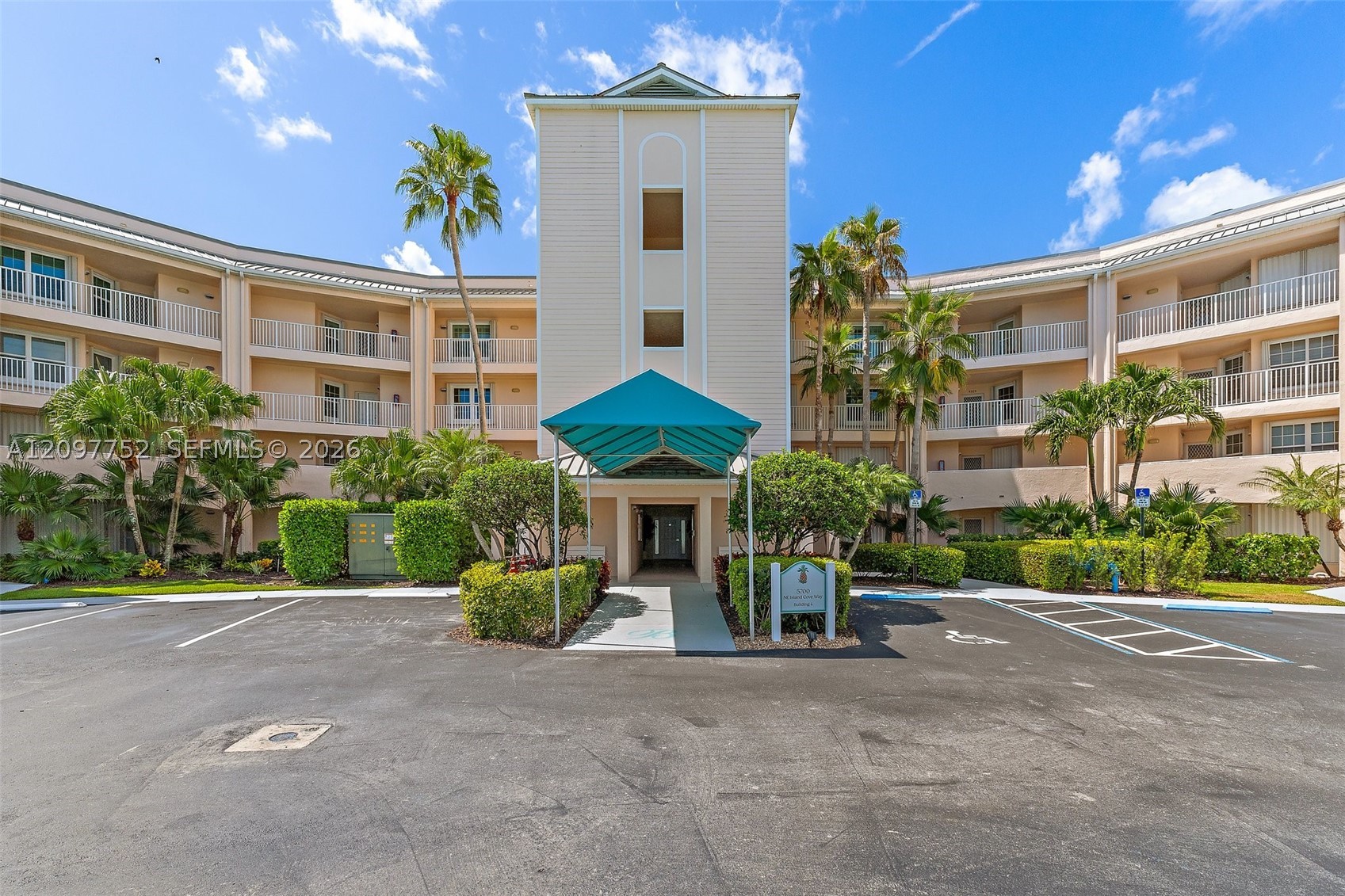 5700 NE Island Cove Way #4206, Hutchinson Island FL 34996