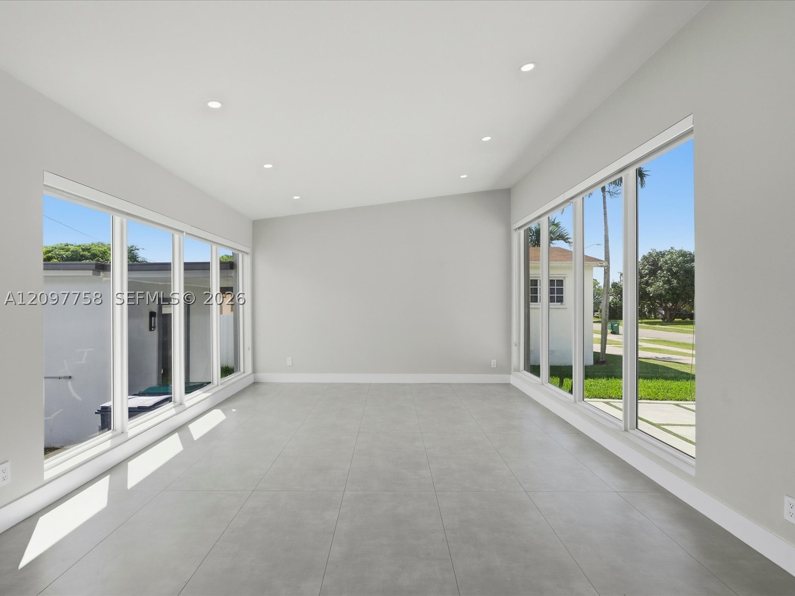 8440 SW 34th Ter, Miami FL 33155