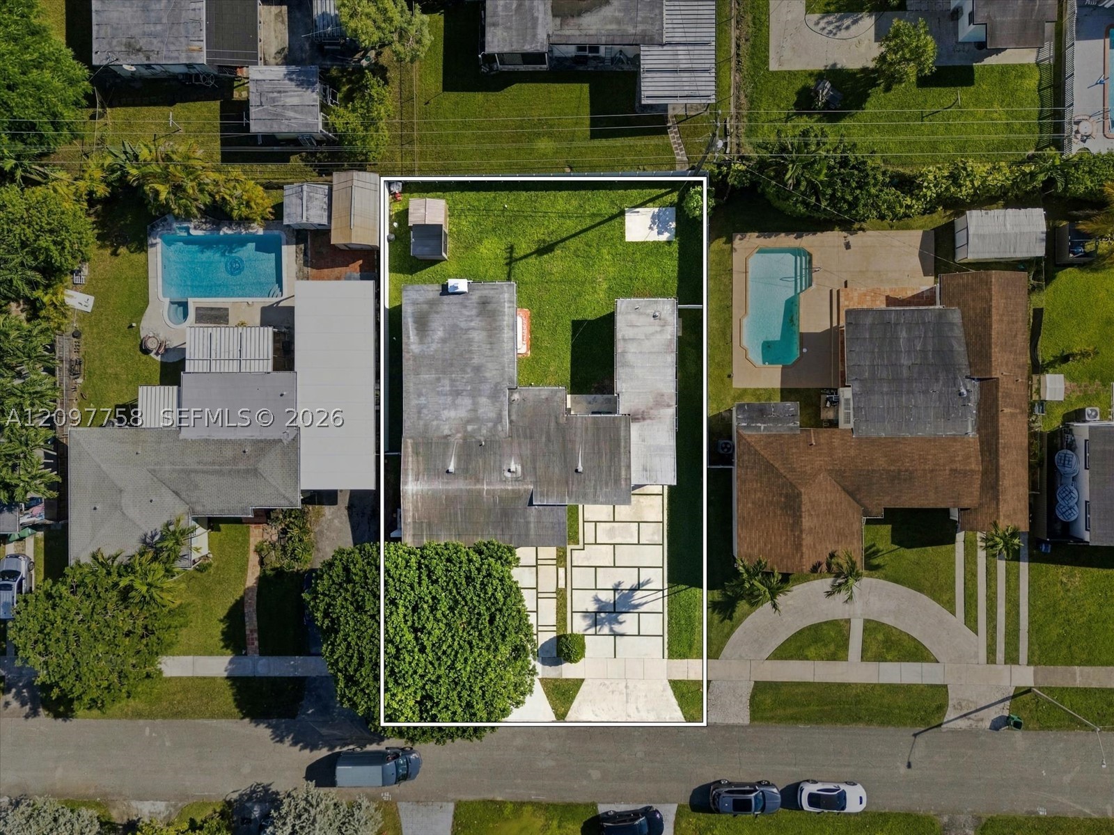 8440 SW 34th Ter, Miami FL 33155