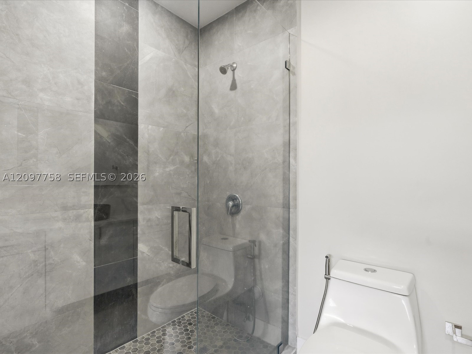 8440 SW 34th Ter, Miami FL 33155
