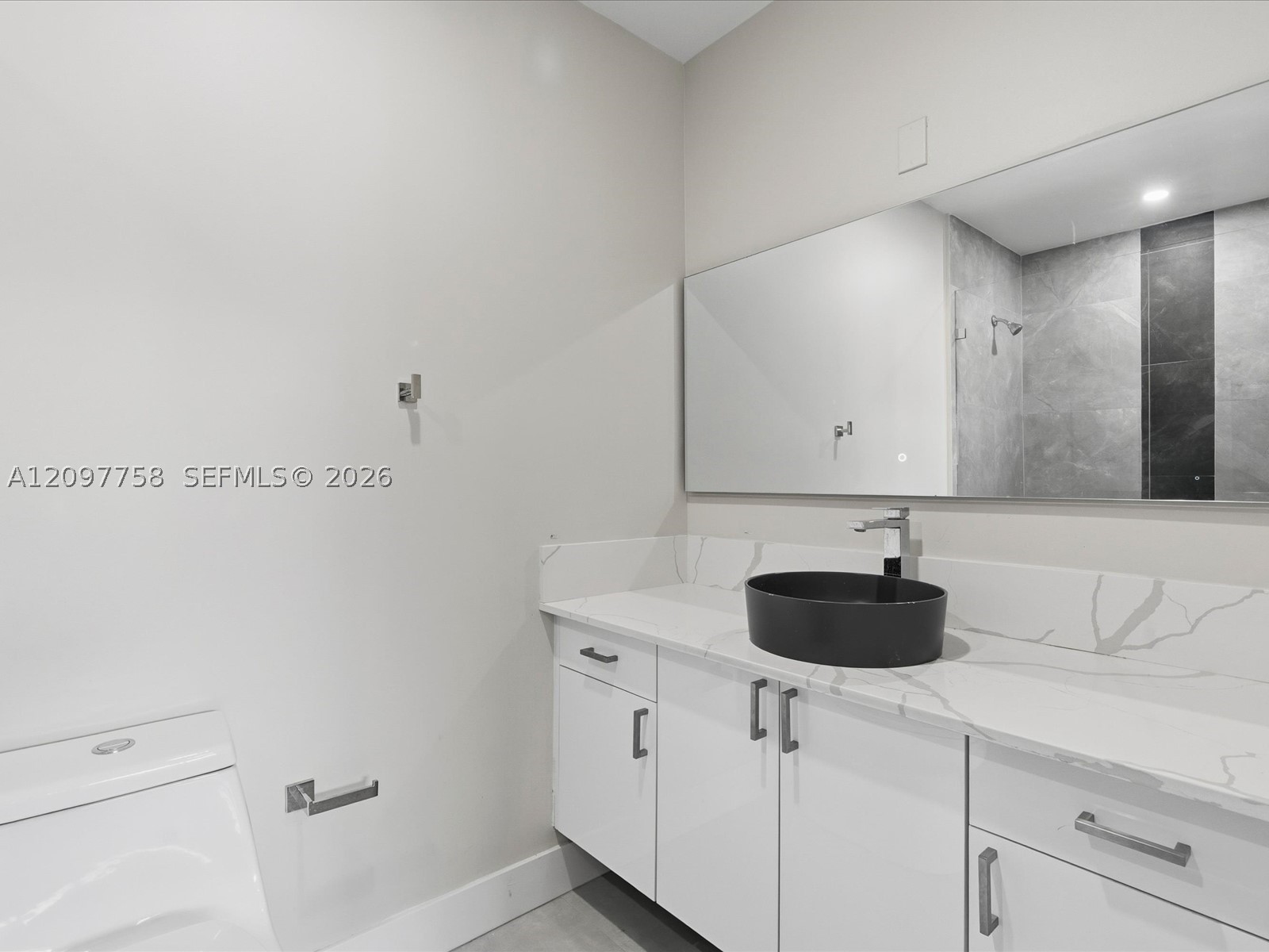 8440 SW 34th Ter, Miami FL 33155