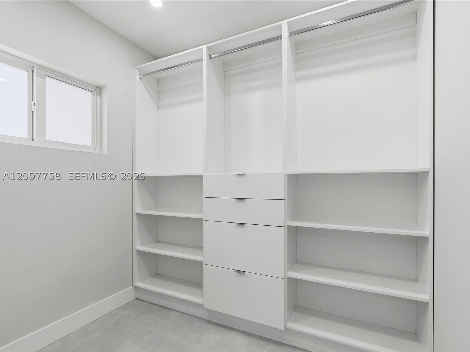 8440 SW 34th Ter, Miami FL 33155
