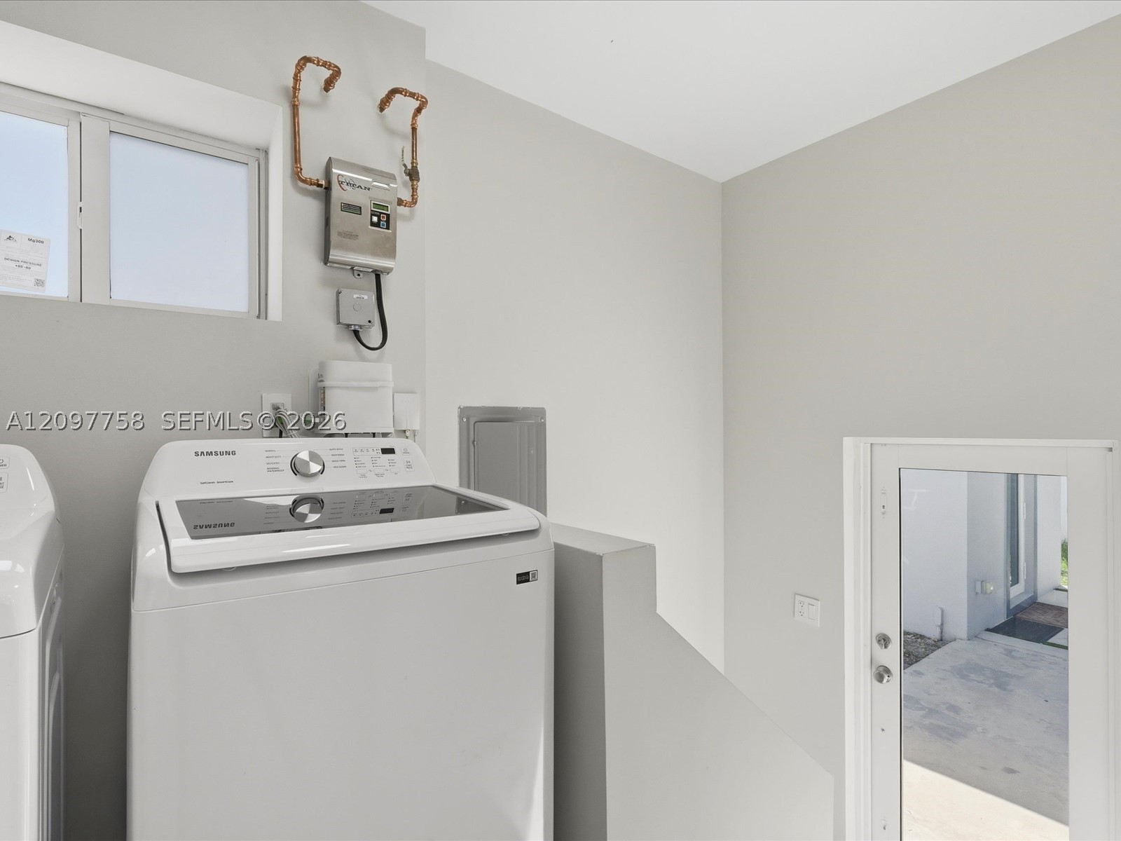 8440 SW 34th Ter, Miami FL 33155
